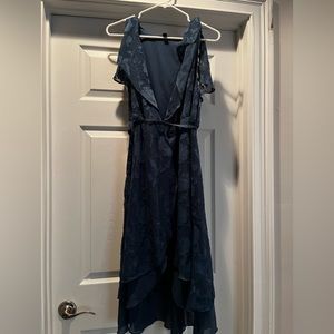 Beautiful size 0 blue torrid dress